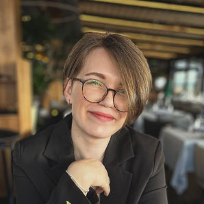 Corina Casîr, co-founder of Casîr Agency